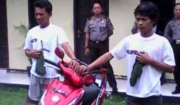 <b>Foto:</b> 2 Pemuda Pencuri Motor