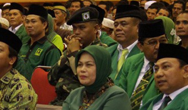 Ketua DPW PPP Provinsi Jambi bersama Ketua Umum DPP PPP yang baru Ramahurmuzy