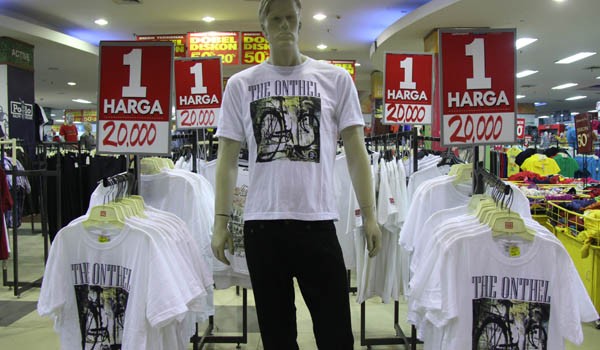 Ramayana kembali memanjakan pelangganya dengan  menawarkan program satu harga