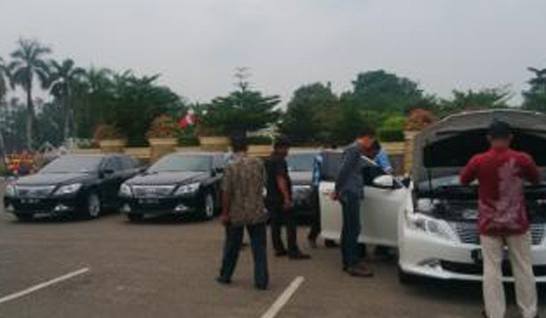 Mobil camry yang akan menjadi mobil dinas pimpinan DPRD Provinsi Jambi
