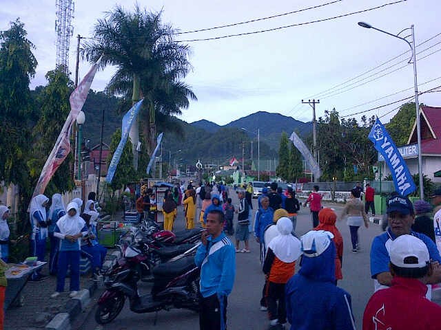 Masa mulai berdatangan di lapangan merdeka Sungaipenuh