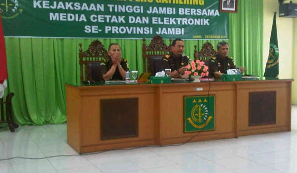 Kejaksaan Tinggi (Kejati) Jambi saat mengelar Pers Gathering bersama Media Cetak dan Elektronik se-Provinsi Jambi