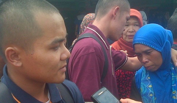 Dua TKI asal Kerinci Rico dan Iwel yang dihukum mati di Malaysia akhirnya tibs di bandara STS Jambi