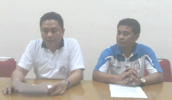 Kejari Jambi, Imam Wijaya (kiri) dan Kasi Intel Karya Graham (kanan)