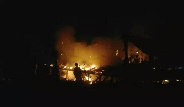 Kebakaran yang terjadi ditanjabtim malam ini