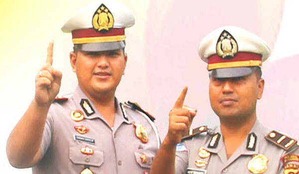 Kasat Lantas Polres Batanghari, bersama Kanit Lantas