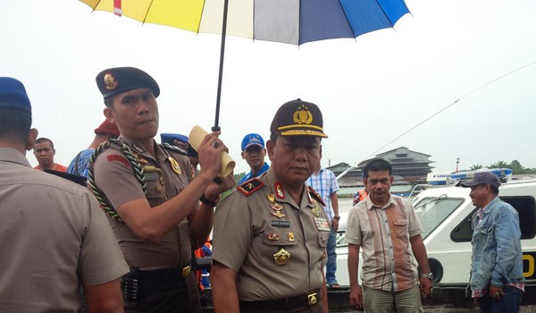Kapolda Jambi, Brigjen Pol Bambang Sudarisman, cek Barang Bukti penangkapan yang dilakukan Ditpolair Polda Jambi