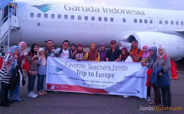 Para guru favorit JE saat berangka ke empat negara di Eropa 2013 lalu. Tahun ini, Jambi Ekspres akan kembali memberangkatkan Guru Favorit ke China