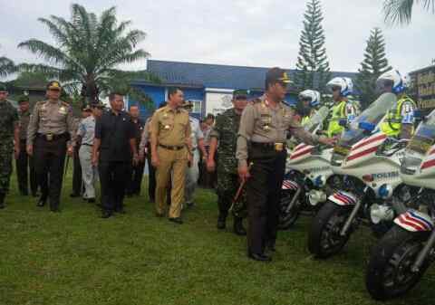 Kapolda meninjau kesiapan pasukan