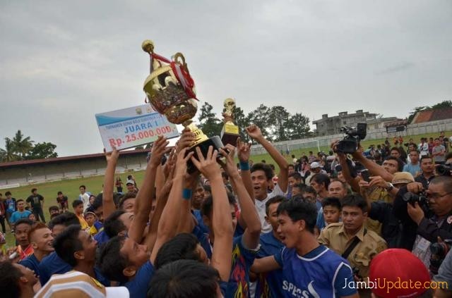 Tanjabbar saat menjuarai Gubernur cup tahun 2014