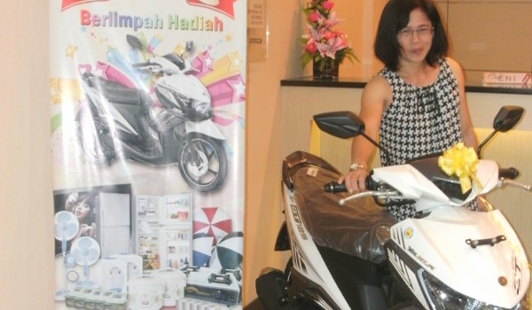 Satu unit sepeda motor yang disediakan BPR Perdana sebagai hadiah utama   