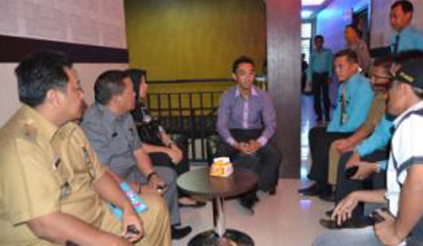 Sidak yang dilakukan DPRD Muara Bungo dan Pergerakan Mahasiswa Islam Indonesia (PMII)