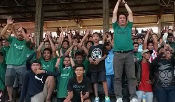 Supporter Bujang Jantan   