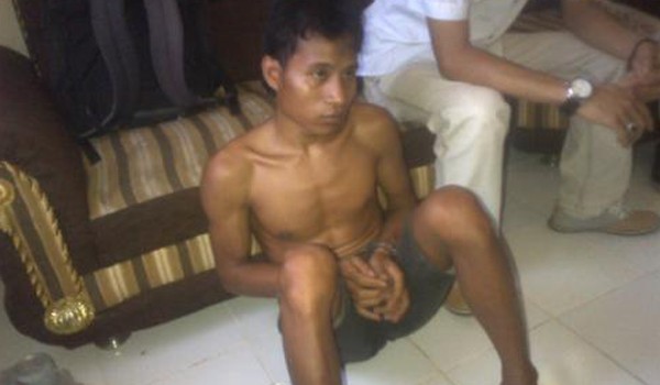 Sapriadi saat berada di Mapolres Tebo