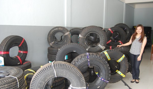 Tunas Bintang Abadi menyediakan ban Warrior dan Beluga         