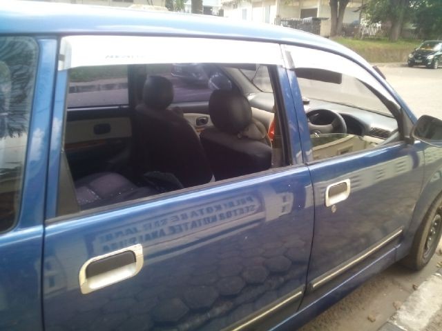 Mobil pegawai RSUD Raden Mattaher yang dibobol maling