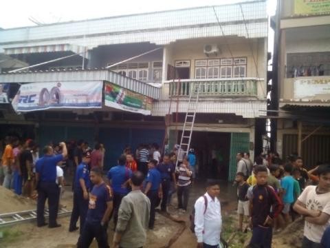 Kebakaran di Jelutung