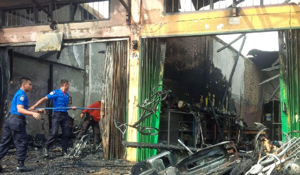 Kebakaran ruko dua pintu Mayang Jambi