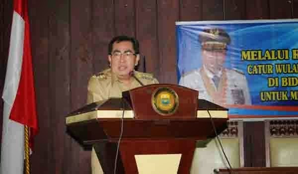 Walikota Sungaipenuh Asafri Jaya Bakri