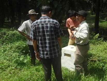 Tim dari Pemprov Jambi saat mengecek tapal batas beberapa waktu lalu