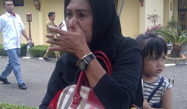 Ibu Ratna yang ingin temui bupati untuk tanyakan nasib pasar Muara Jangga