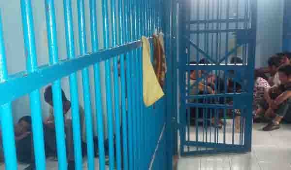 WNA asal Tiongkok (China) yang di amankan pihak Imigrasi Jambi 