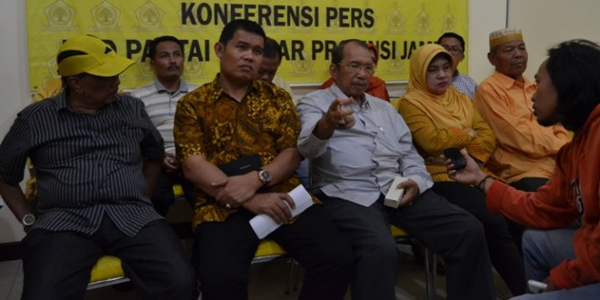 Jumpa pers pemeactan pengurus DPD I Golkar Provinsi Jambi