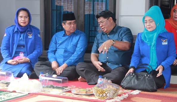 Salma Mahir, HBA, Burhanuddin Mahir dan Suliyanti 