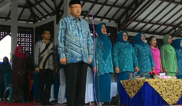 Cek Endra Bupati Sarolangun saat membuka Jambore PKK Sarolangun