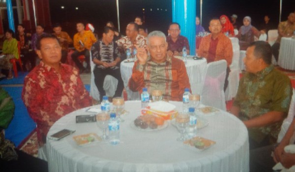 Kapolda dan Danrem saat kunjungi ancol beach di Kualatungkal