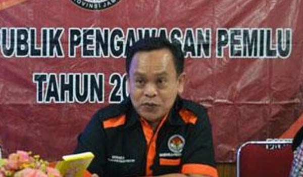 <b>Foto:</b> Anggota Bawaslu Provinsi Jambi Ribut Suwasono