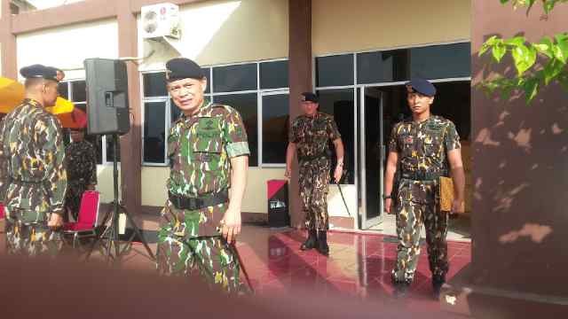 Kakor Brimob Polri, Irjen Robi Kaligis saat datang di Mako Brimob Polda Jambi 