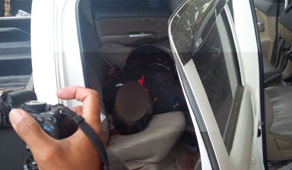 Mayat yang ditemukan berada didalam mobil