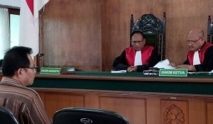 Anok saat menjalani persidangan beberapa waktu lalu