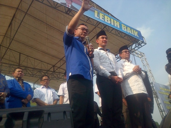 Zulkifli Hasan saat orasi politik