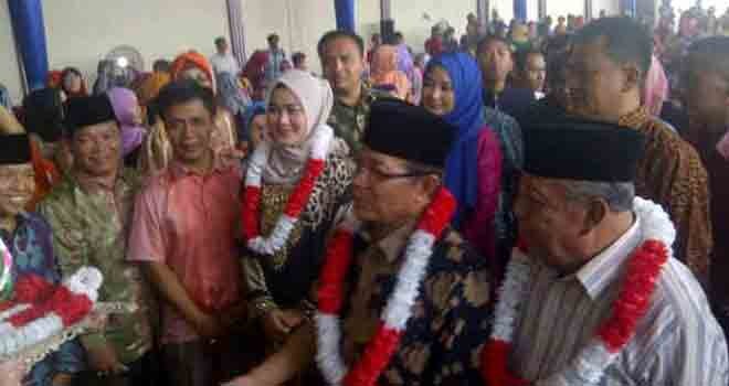 Tampak Sherin Taria saat menghadiri acara halal bihalal bersama keluarga besar masyarakat Kerinci - Muaro Jambi.