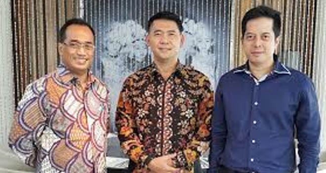 Dirut Angkasa Pura II Karya, Walikota Jambi dan Ihsan Yunus.