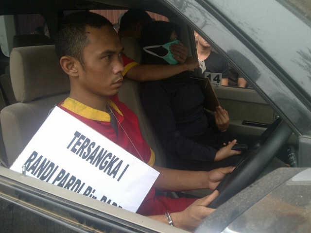 Proses rekontruksi pembunuhan mahasiswi Unja asal Jelutih. 