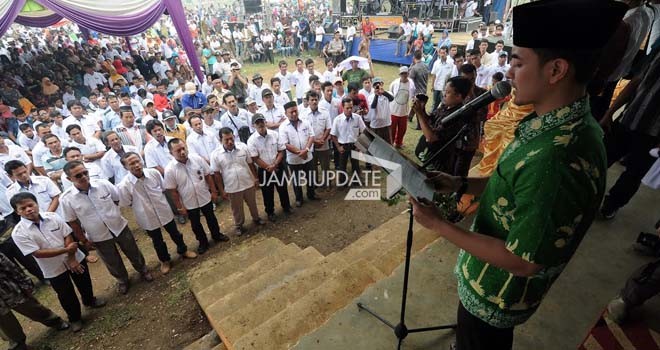 Pengukuhan Tim Meranti II Renah Pamenang Merangin.