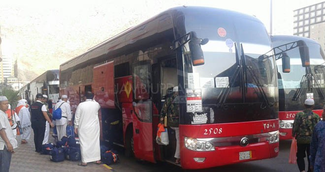 Jamaah Haji Asal Jambi Kloter 17 tiba di di Madinah untuk melaksanakan Arbawa Arbain.