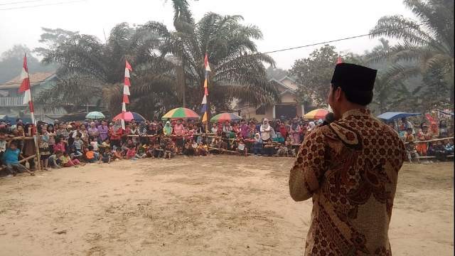 Ribuan Masyarakat warga Bahar selatan hadiri Silaturrahmi bersama Calon Wakil Gubernur (Cawagub)  Edi Purwanto yang diselenggarakan di Unit 22 Desa Tanjung Sari pada akhir pekan lalu. 