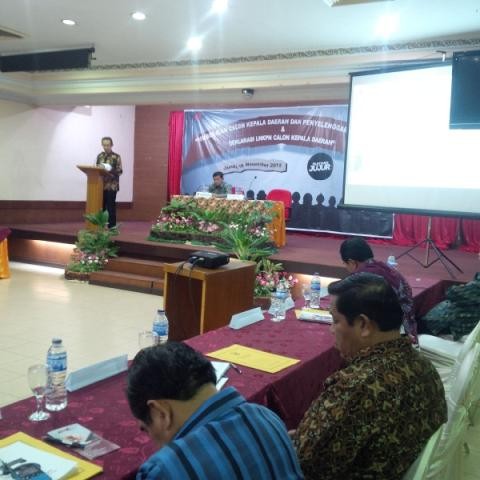 Pembekalan Cakada oleh KPK RI di Abadi Grand Hotel