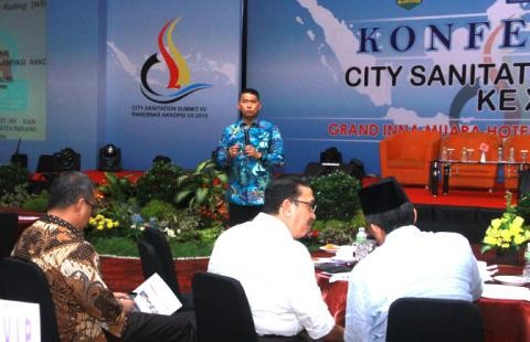 Walikota Jambi SY Fasha 