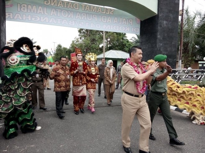 Wako Jambi SY Fasha sampai di Makodim 0415 Batanghari