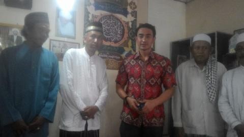 Zumi Zola bersama ulama Teluk Nilau