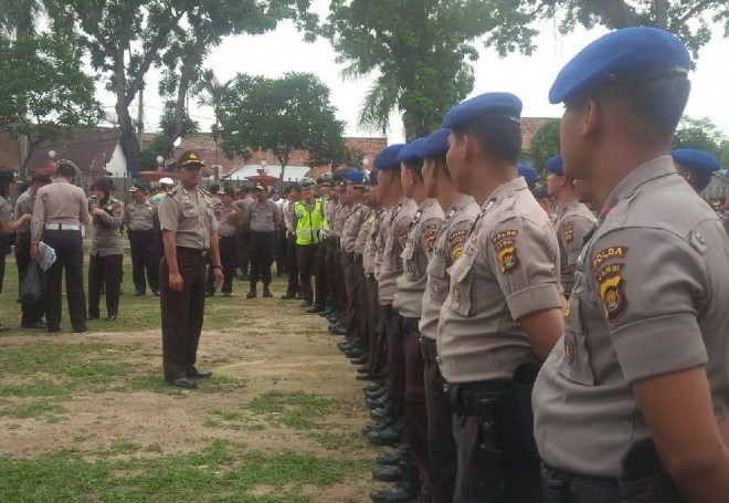 Pasukan untuk pengamanan Pilkada yang dikirim oleh Polda Jambi ke kabupaten/kota di Provinsi Jambi