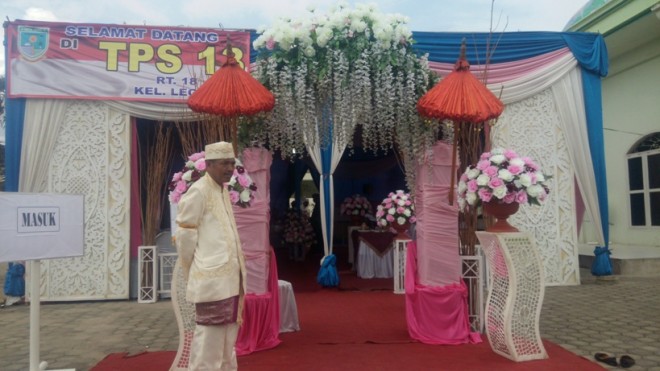  TPS 13, di RT 18, Kelurahan Legok, sengaja didesain cantik ala peganti