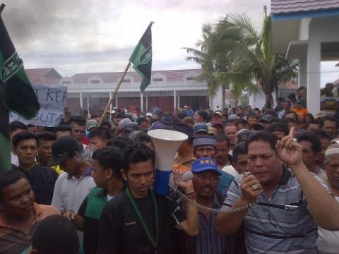 Aksi demo para nelayan di Kuala Tungkal Senin (14/12)