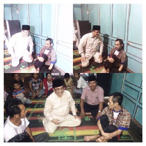 Ivan Wirata saat menjenguk salah seorang warga Tantan penderita gangguan jiwa