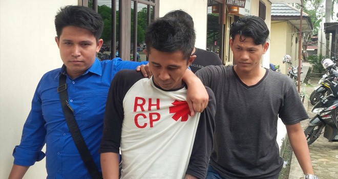 Pelaku pencurian kendaraan bermotor.